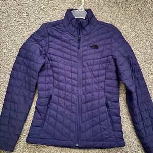 The North Face women’s small puffer jacket